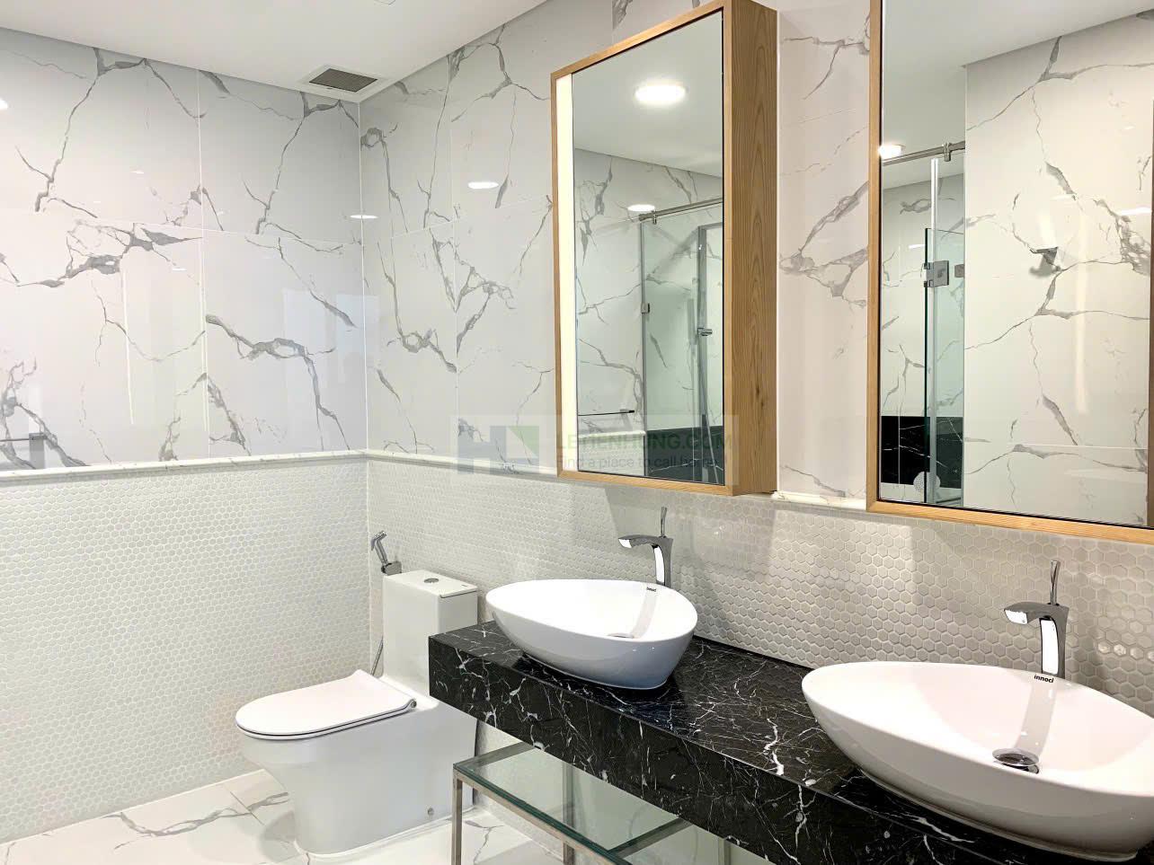 3 phong ngu dien tich 124m2 - nha ve sinh