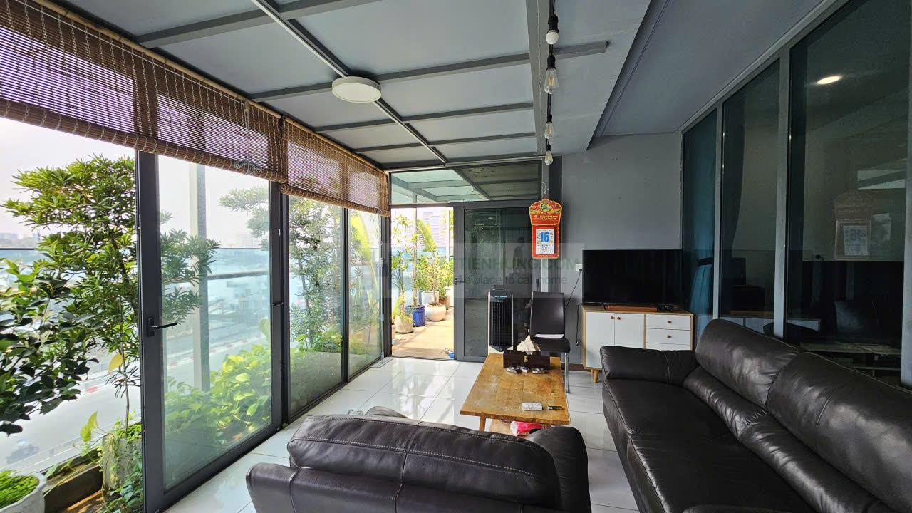 căn hộ Sunwah Pearl 2PN có sân vườn - phòng khách 3