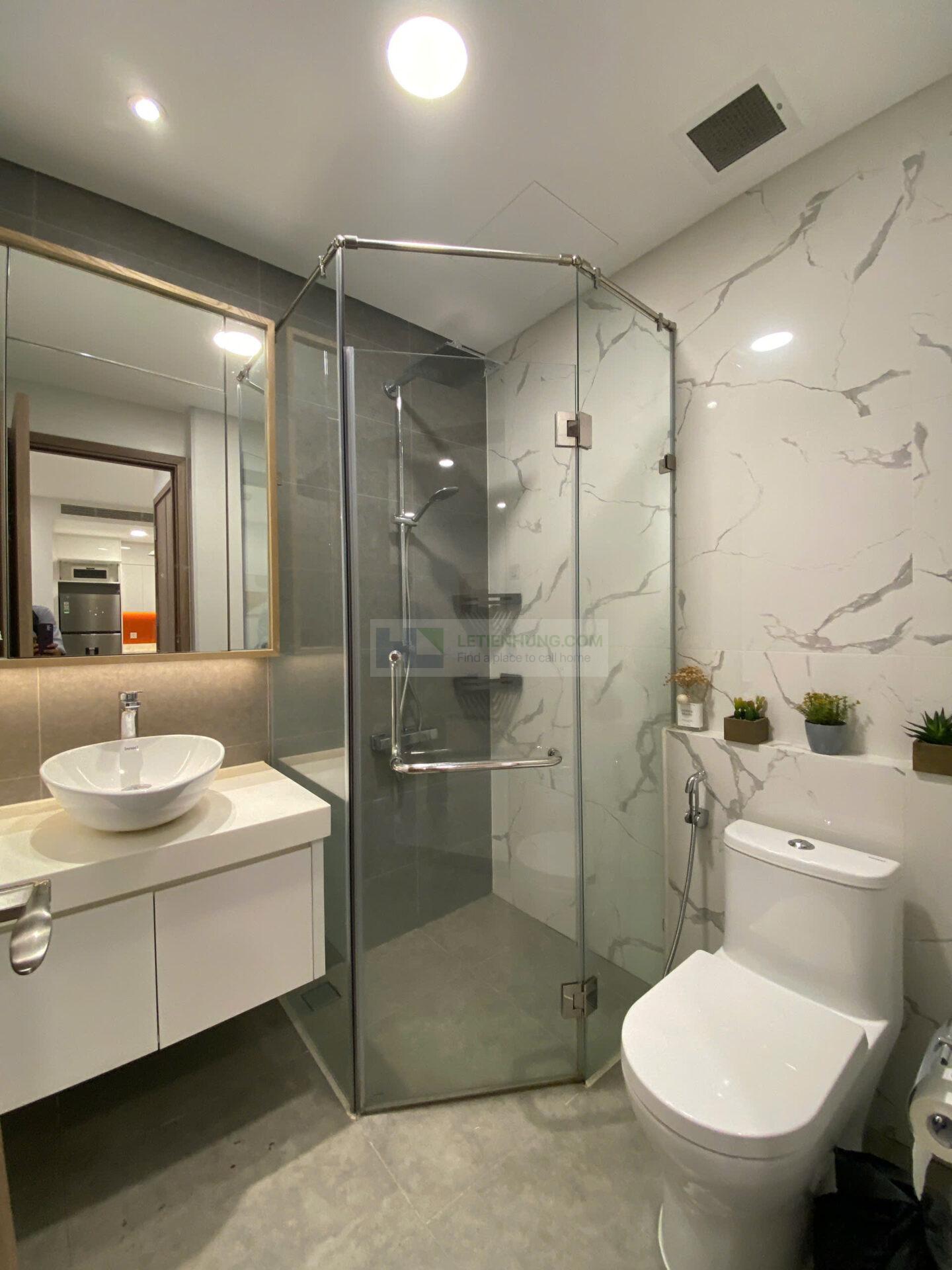 can ho sunwah pearl 1pn 54m2 - phòng vệ sinh
