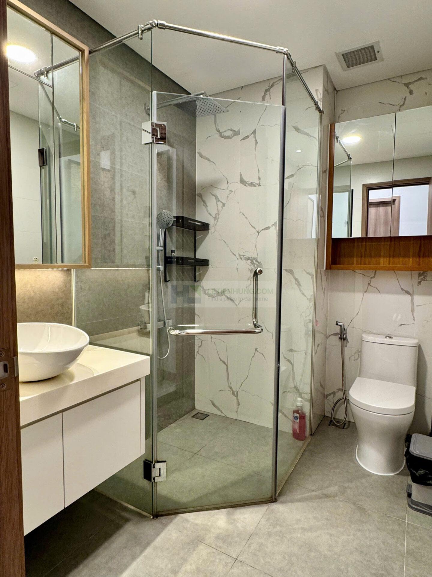 can ho sunwah pearl 1pn phong ve sinh