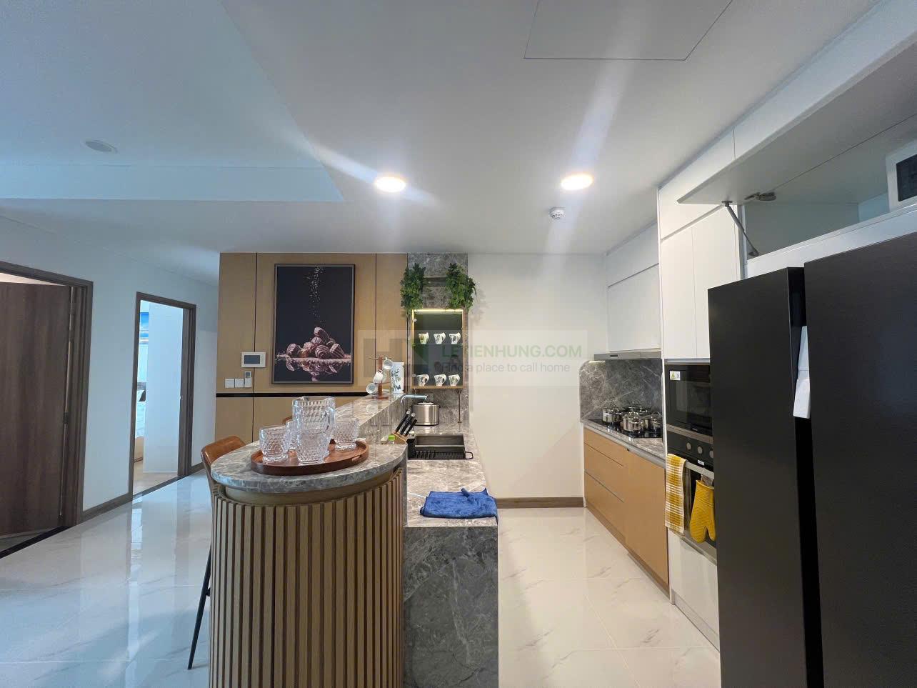 căn hộ sunwah pearl 2pn cho thuê nhà đẹp - bếp