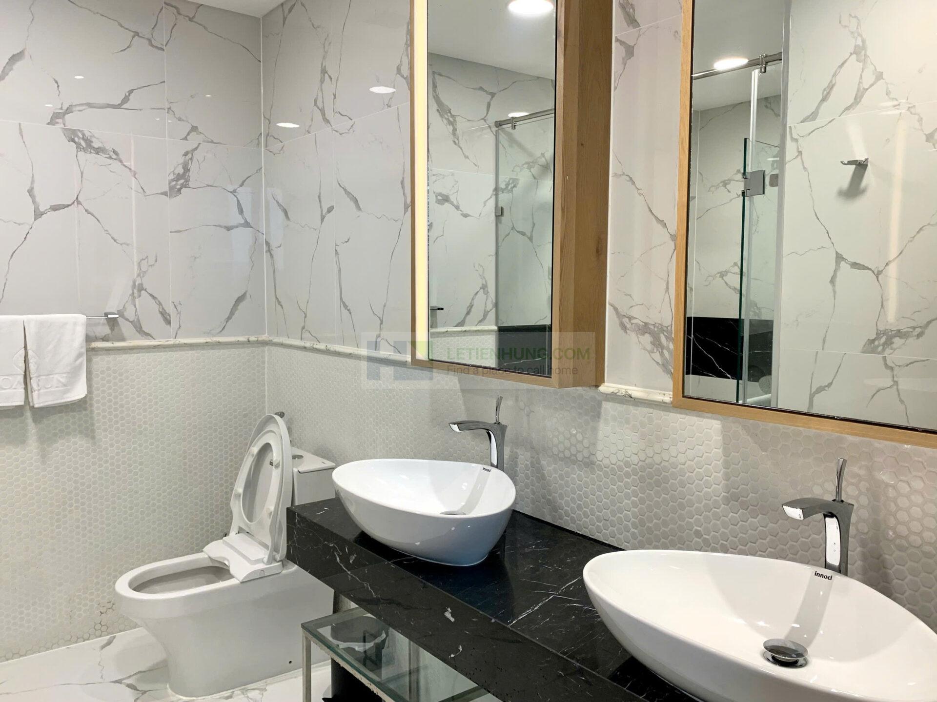 can ho sunwah pearl 3pn 124m2 - nha ve sinh