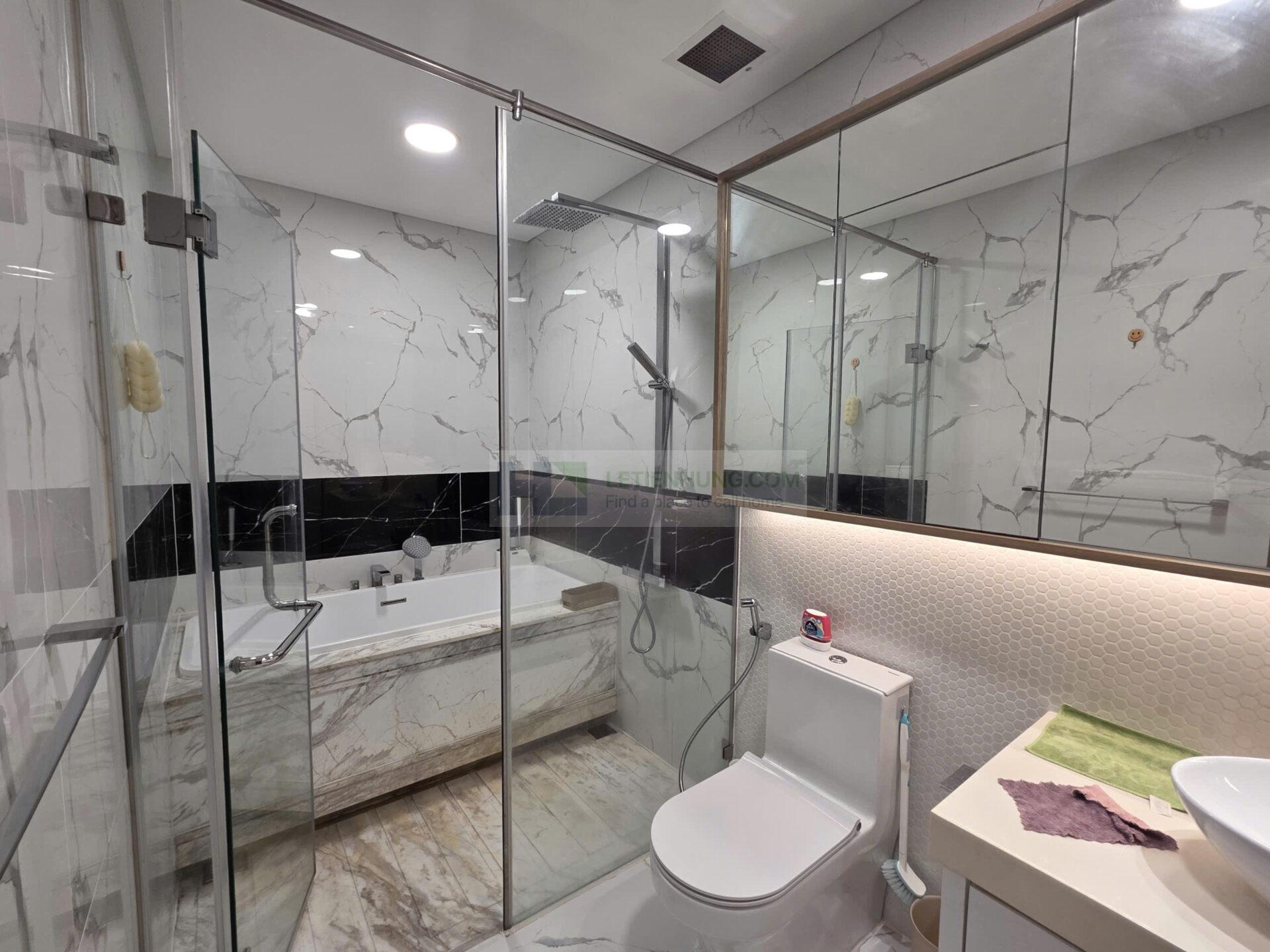 sunwah pearl 3pn 125m2 - phong tam co bon