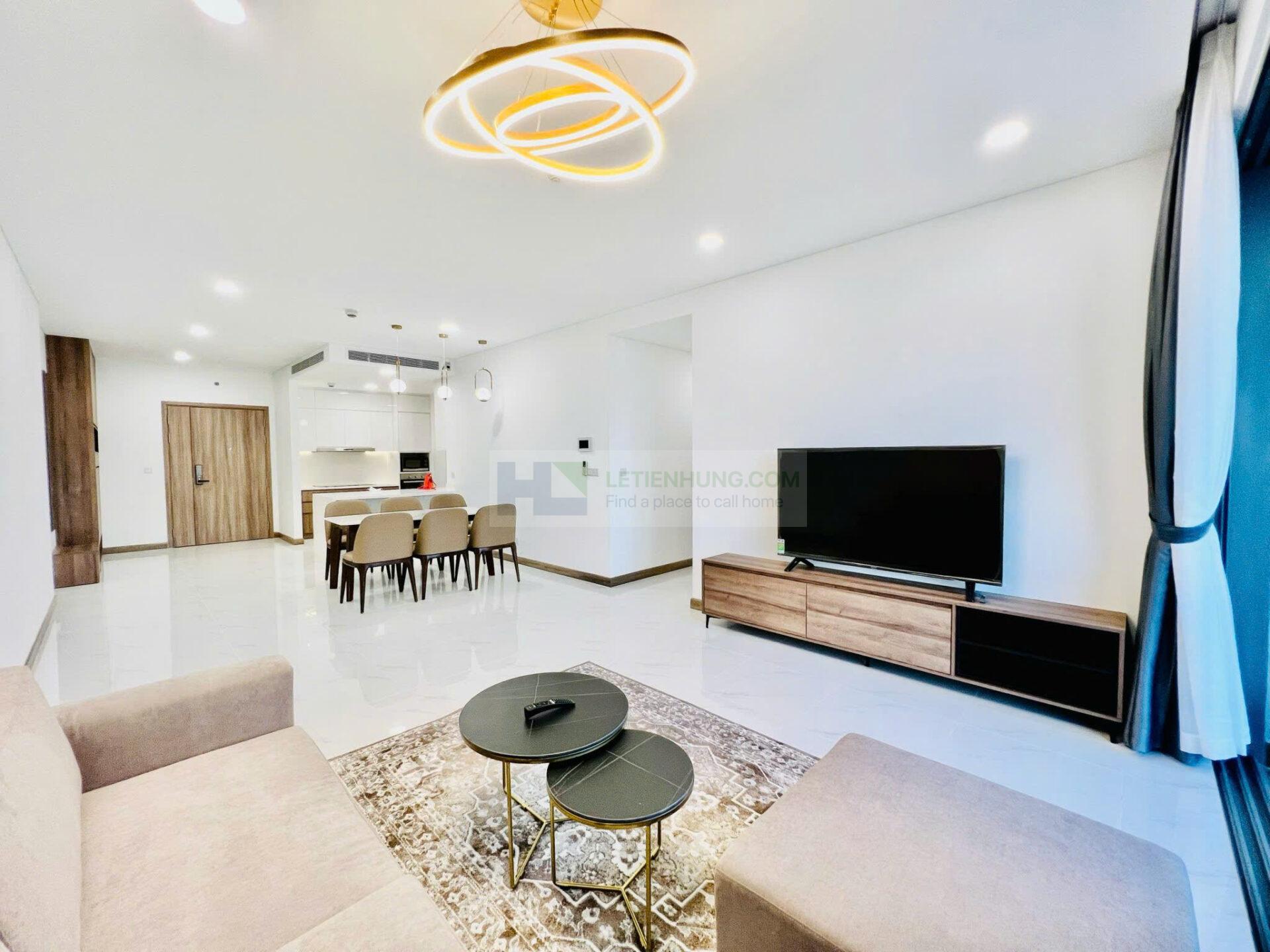 thuê căn hộ Sunwah Pearl 3PN 133m2 - phòng khách